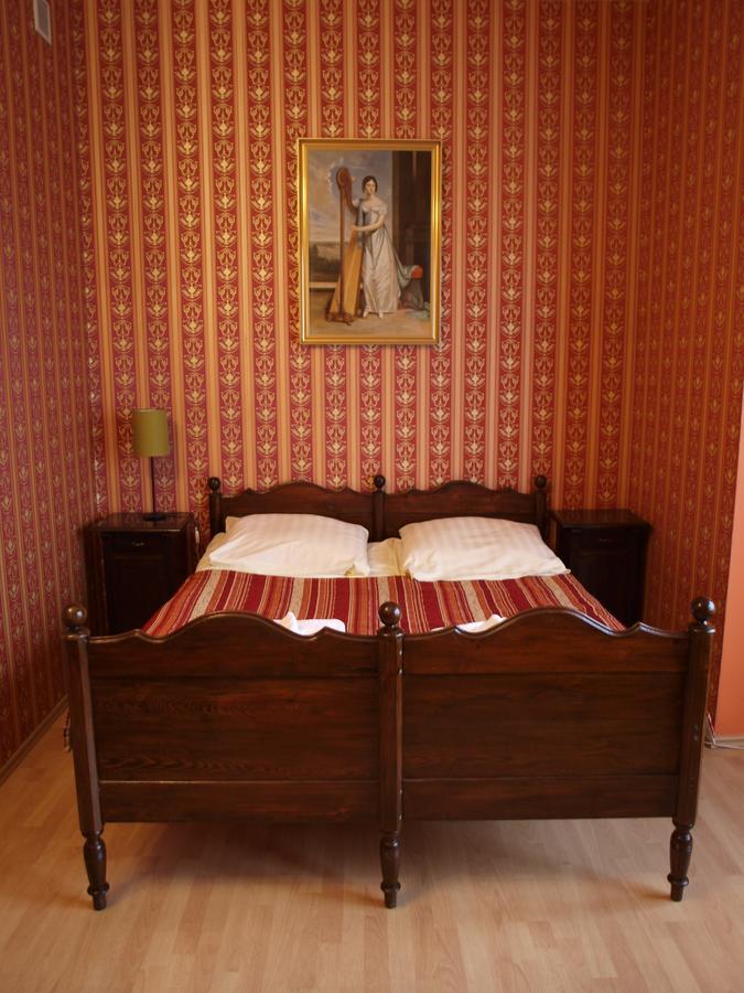 Hotel I Restauracja Chopin Żary Extérieur photo