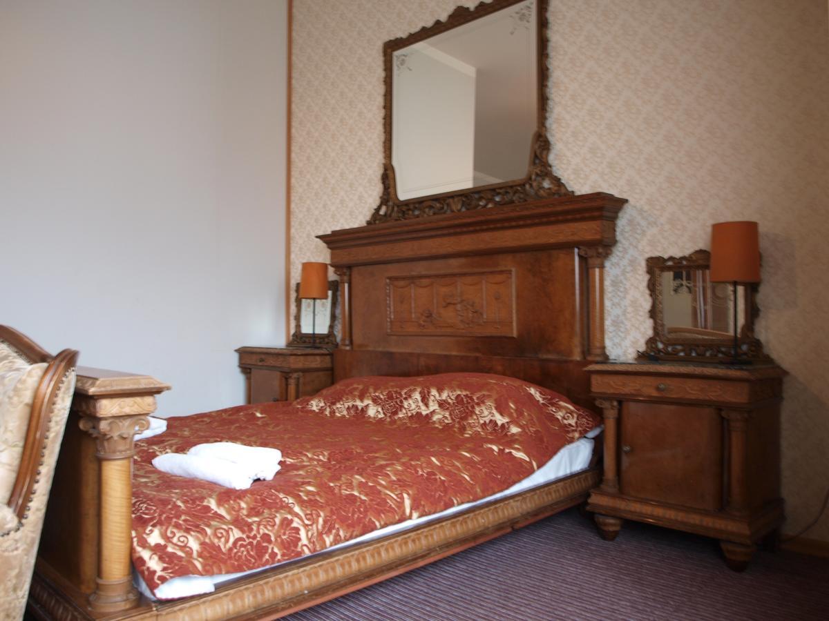Hotel I Restauracja Chopin Żary Extérieur photo